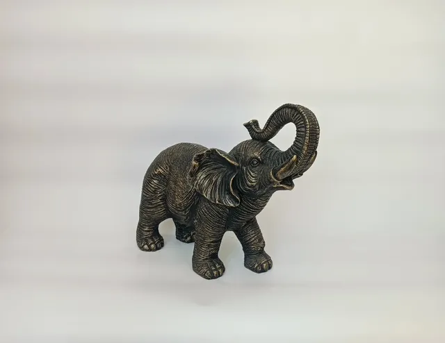 Classic Elephant (Up) - aged gold